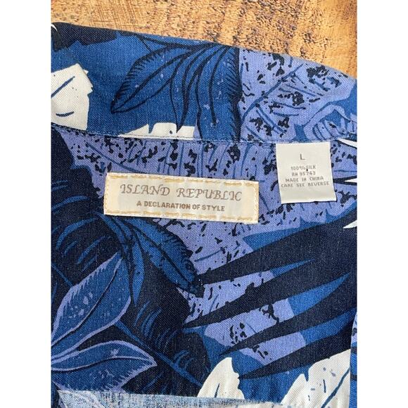 Mens Island Republic 100% Silk‎ Blue White Pocket Button Down Tropical Shirt L - Picture 2 of 7